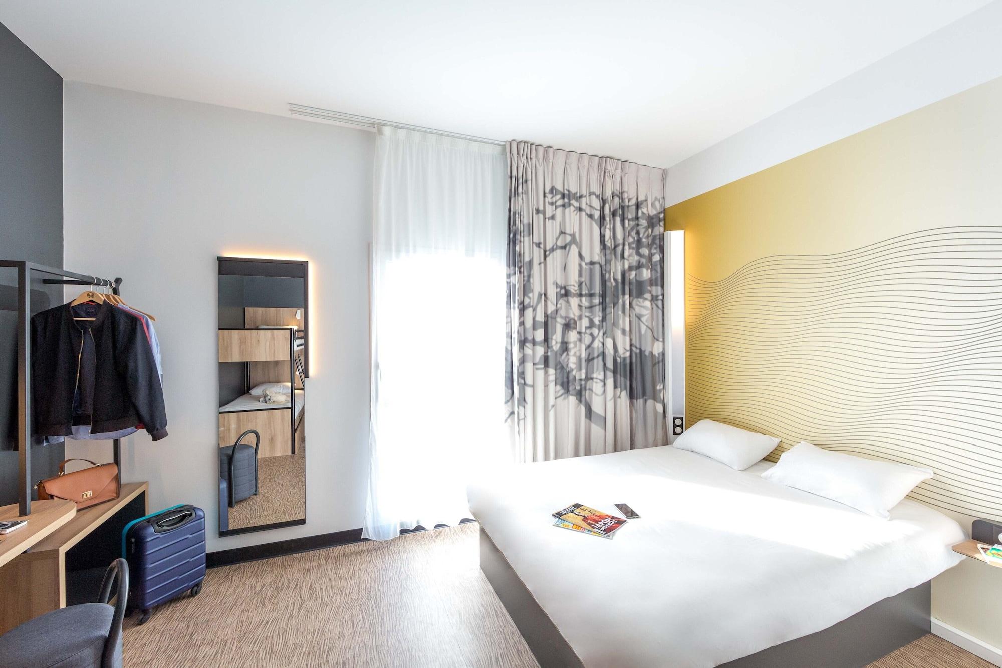 B&B Hotel Sainte-Maxime Golfe De Saint Tropez Exterior photo